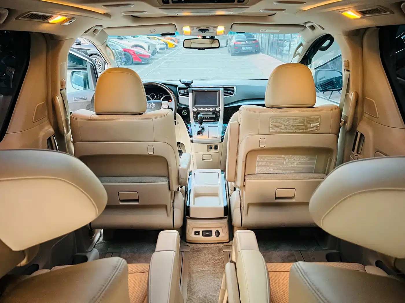 Toyota Alphard 2012 3.5L Luxury Edition фото 12
