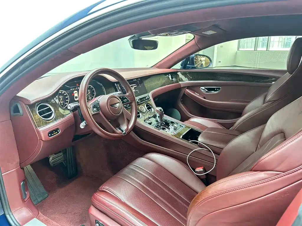 Фото 6 - Bentley Continental