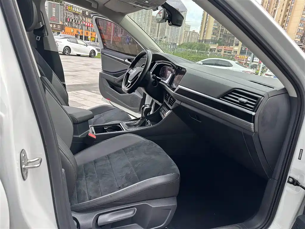 Volkswagen Sagitar 2021 280TSI DSG Luxury Smart Connect фото 11
