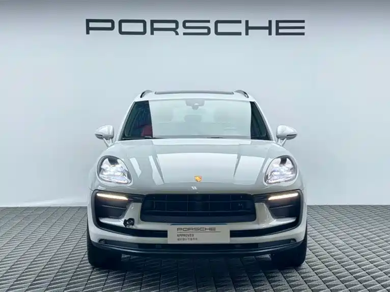 Porsche Macan 2024 Macan 2.0T фото 2