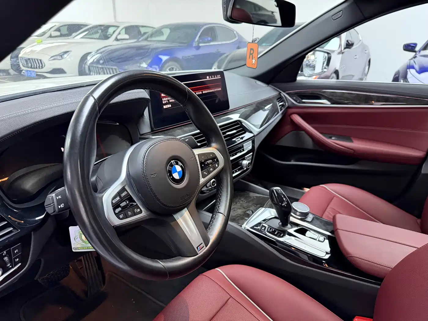 BMW 5 Series 2021 525Li M Sport Package фото 4