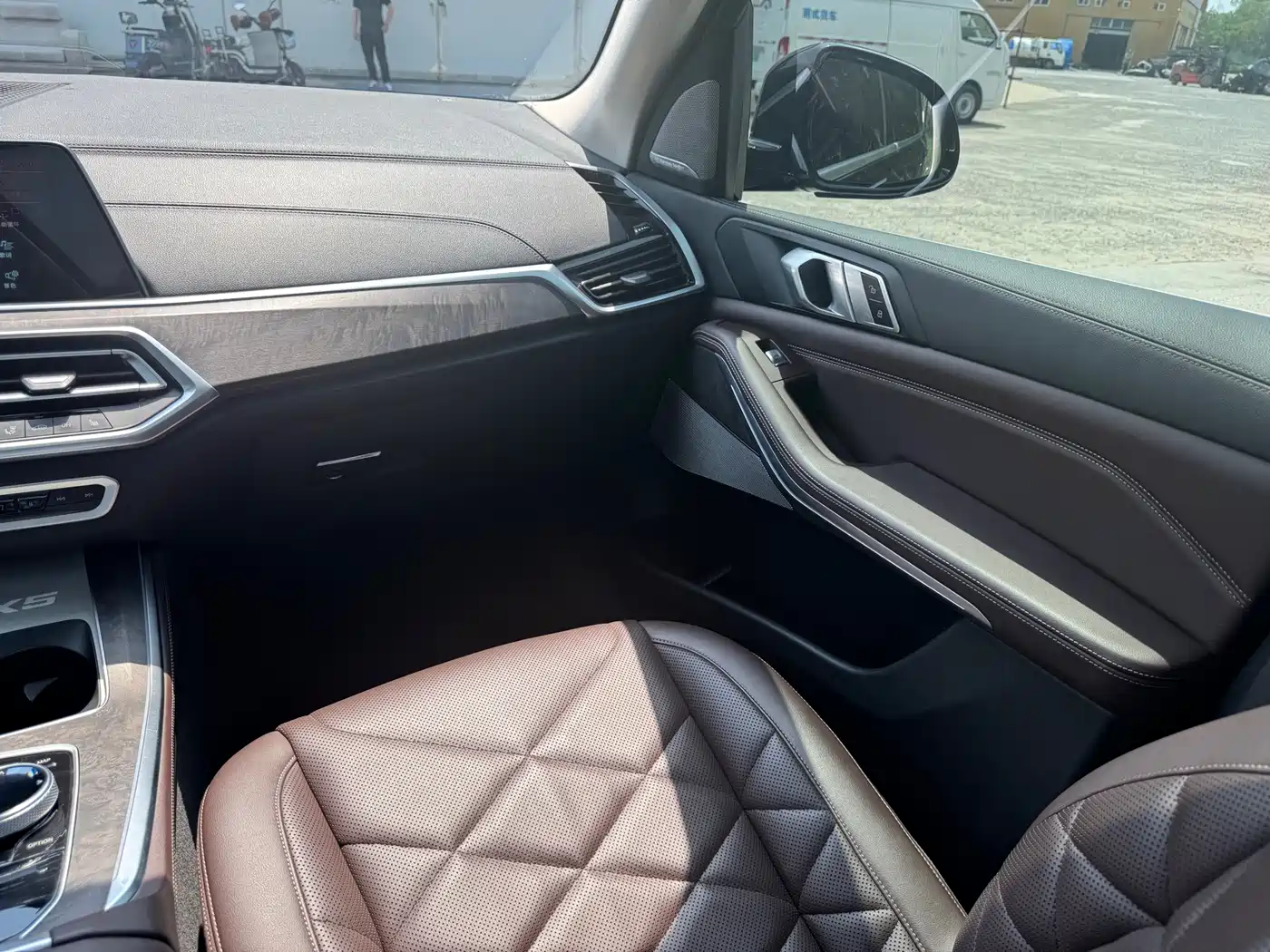BMW X5 2022 xDrive 30Li Premium M Sport Package фото 14