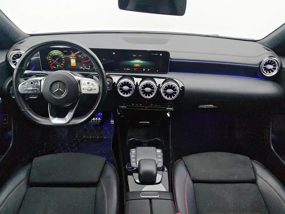 Mercedes-Benz CLA (Import) 2020 2020 CLA 200