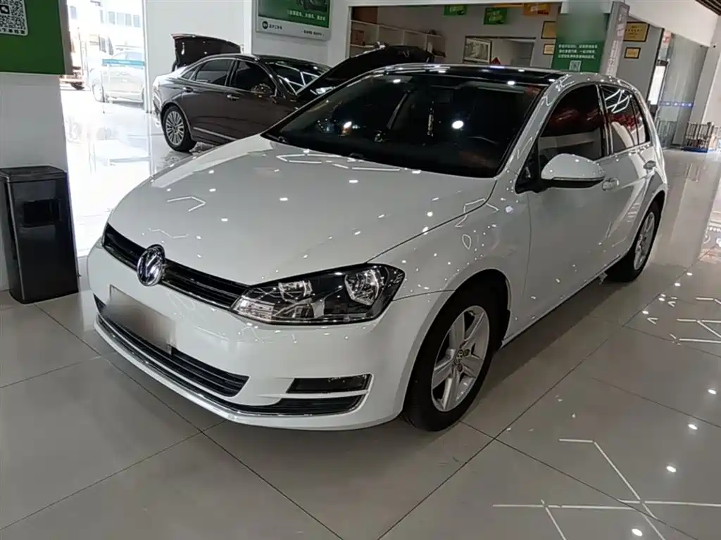 Volkswagen Golf 2014 1.4TSI Automatic Comfort фото 2