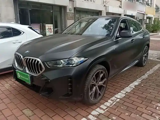 BMW X6 xDrive40i, Престиж, M Спорт-пакет