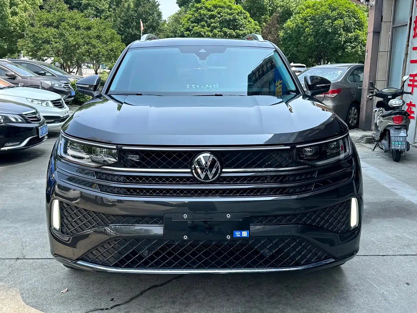 Volkswagen Talagon 2024 380TSI 4WD R-Line Touring фото 3