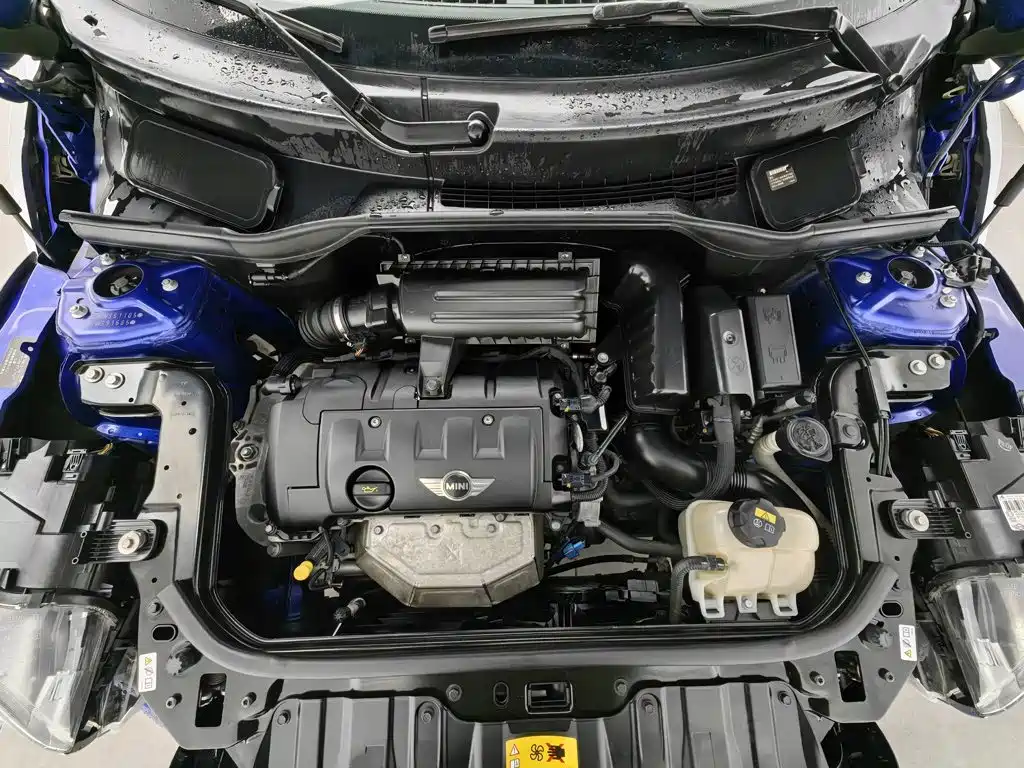 MINI Paceman 2016 2014 1.6L COOPER