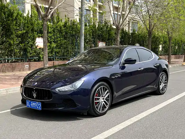 MASERATI GHIBLI