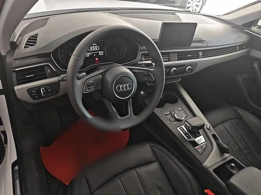 Audi A4L 2017 Plus 40 TFSI Progressive фото 16