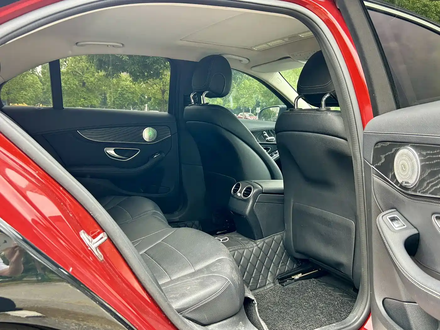 Mercedes-Benz C-Class 2016 C 180 L Sport фото 15