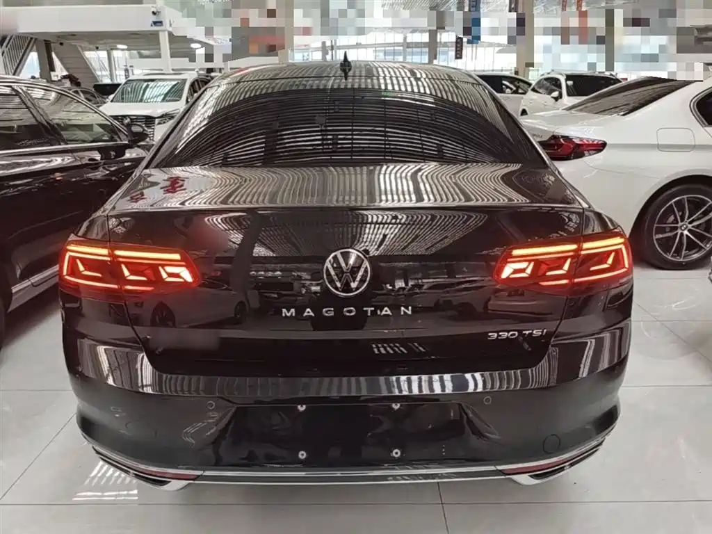 Volkswagen Magotan 2023 Model 2 Million Commemorative Edition 330TSI DSG Luxury фото 6
