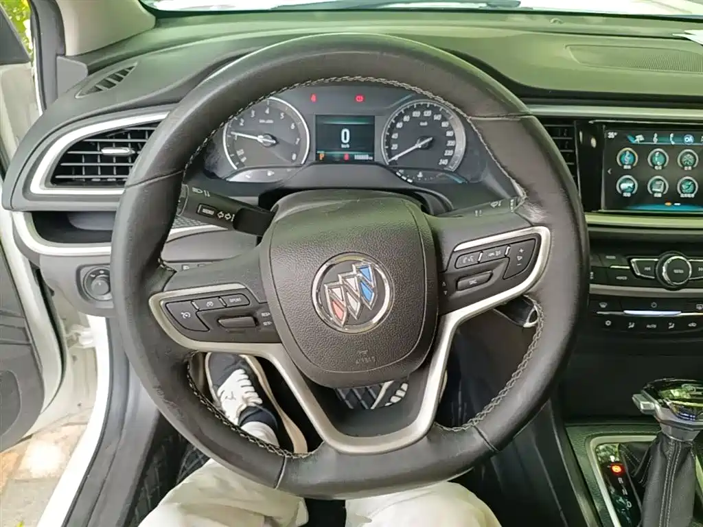 Buick Excelle 2019 18T Auto Connected Elite China VI фото 11