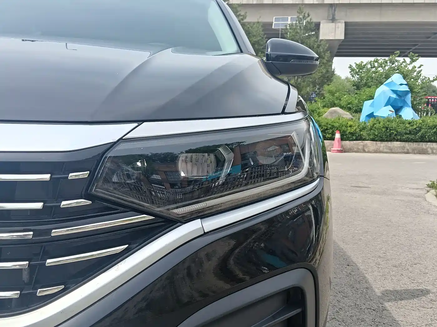 Volkswagen Passat 2024 380TSI Dragon Soaring Edition фото 3