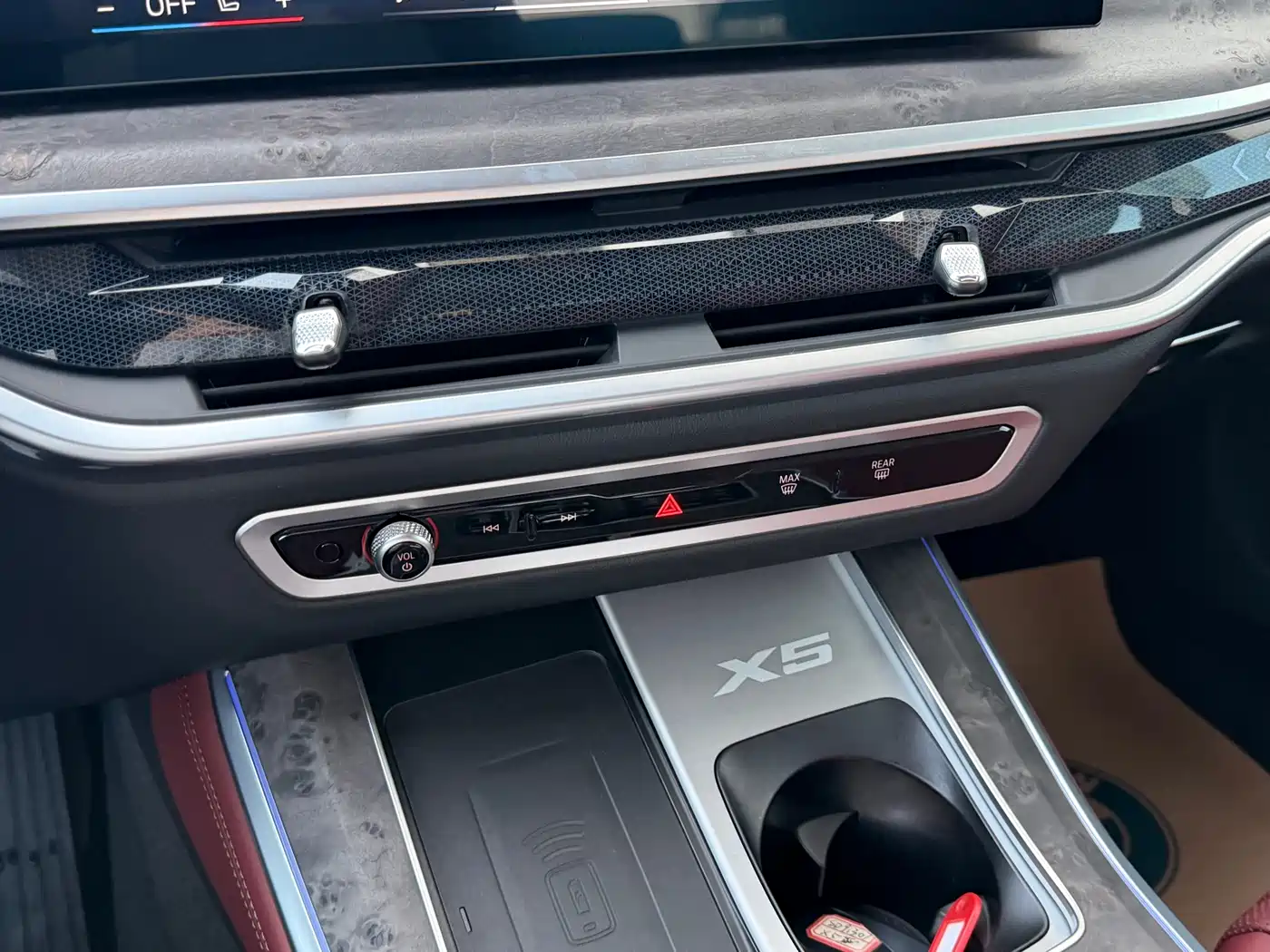 BMW X5 2023 xDrive 30Li M Sport Package фото 20
