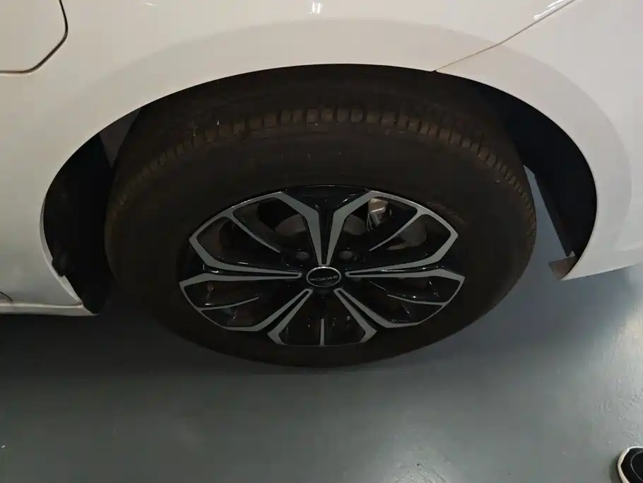 Roewe i6 MAX EV 2026 2022 EV 500 Sunroof Premium
