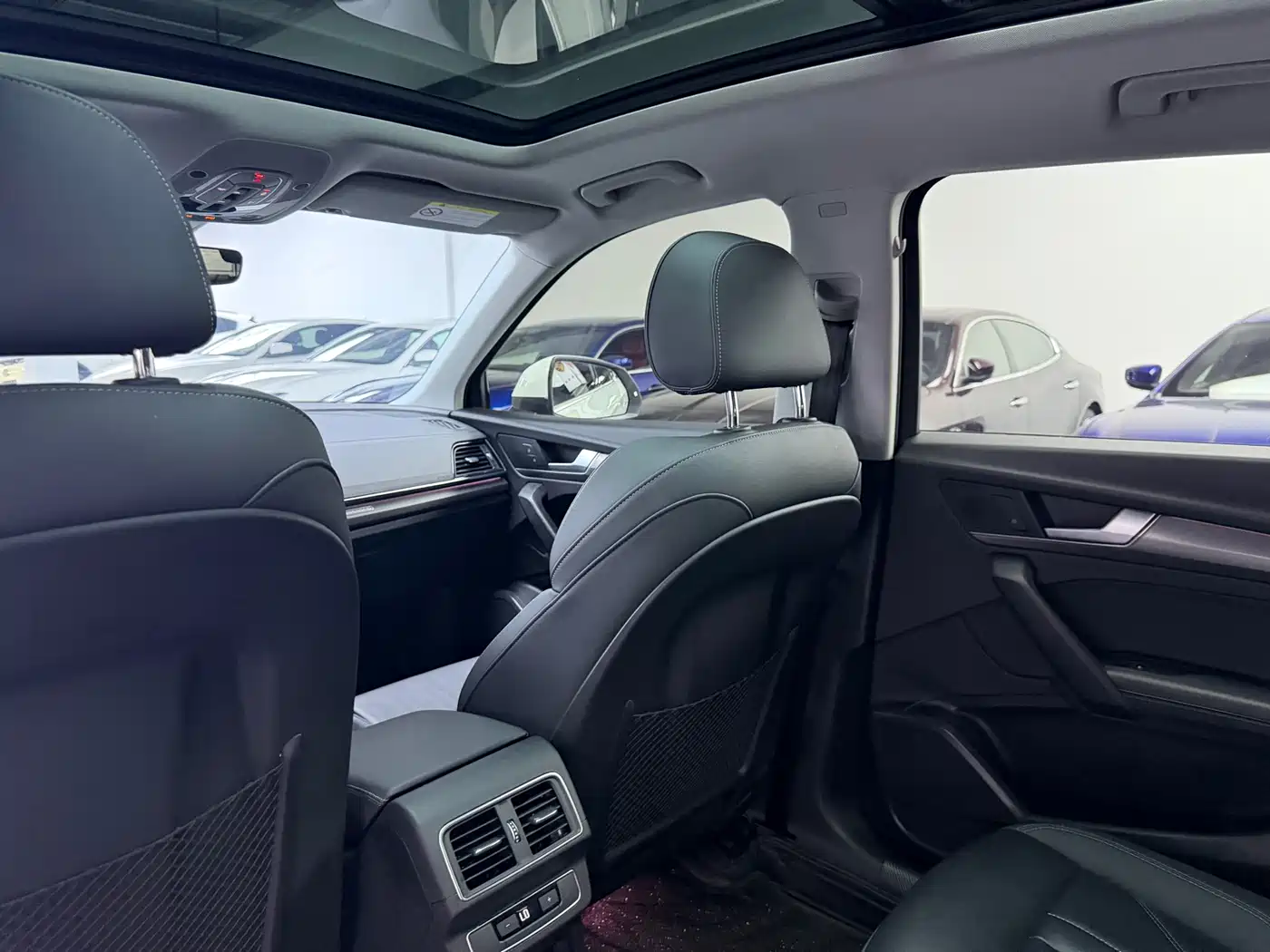 Audi Q5L 2022 40T Luxury Dynamic фото 8