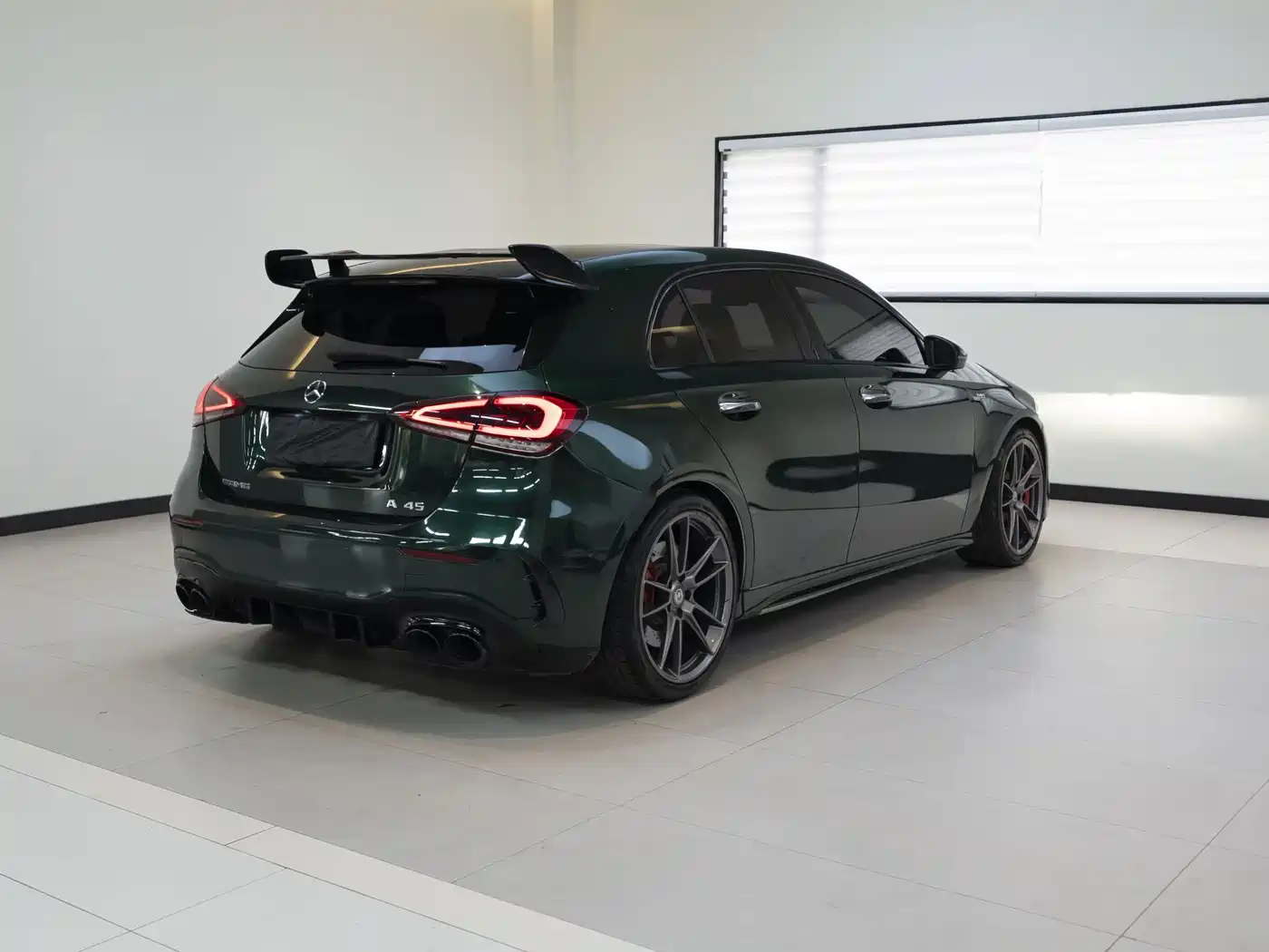 Фото 5 - Mercedes-Benz A-Class AMG (Import)
