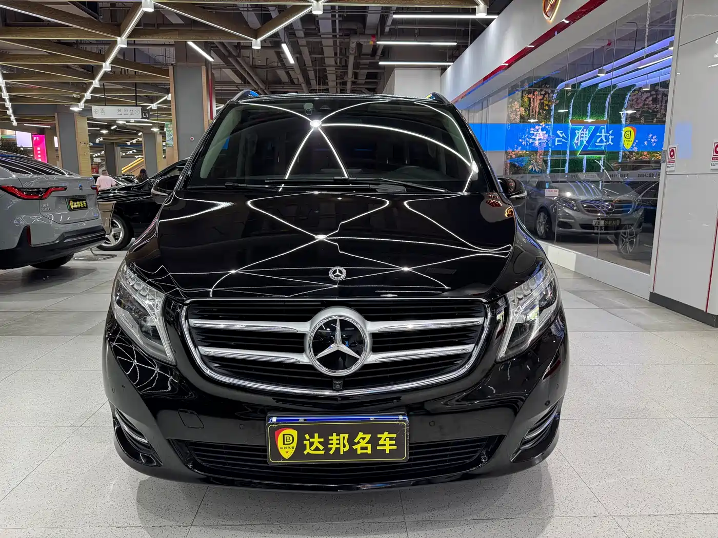 Mercedes-Benz V-Class 2020 V 260 Luxury Edition фото 2