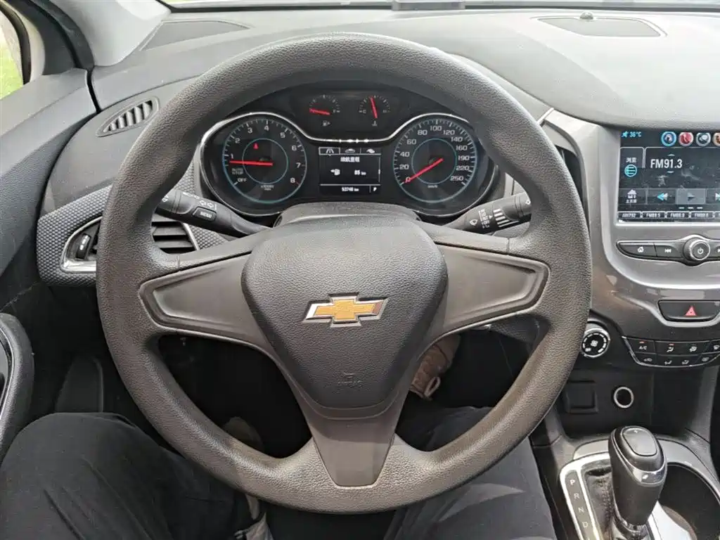 Chevrolet Cruze 2018 320 Automatic Pioneer Sunroof Edition фото 11