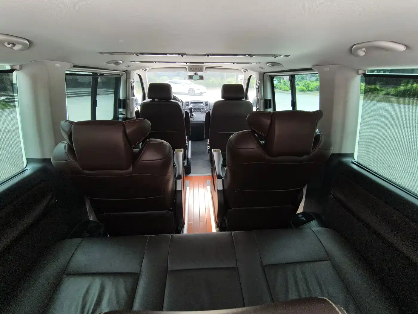 Volkswagen Multivan 2013 2012 2.0TSI 2WD Business Edition