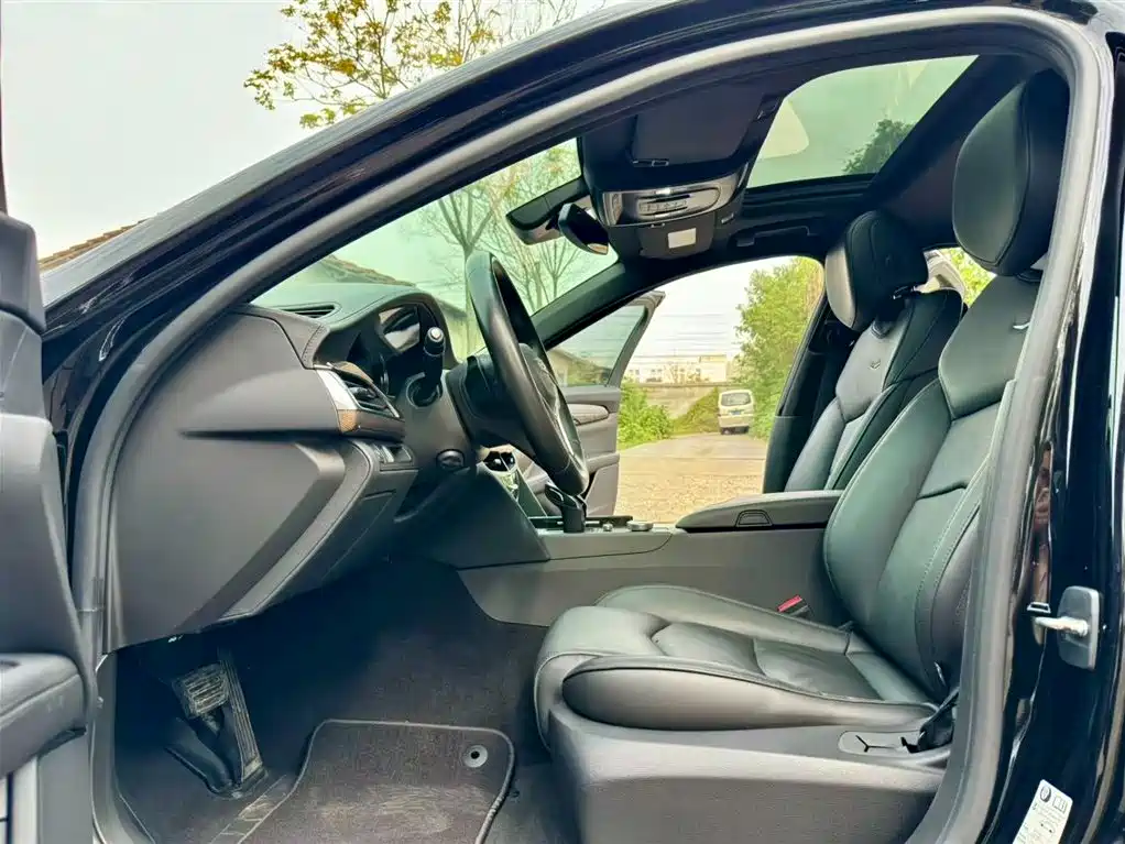 Cadillac CT6 2021 28T Luxury фото 7