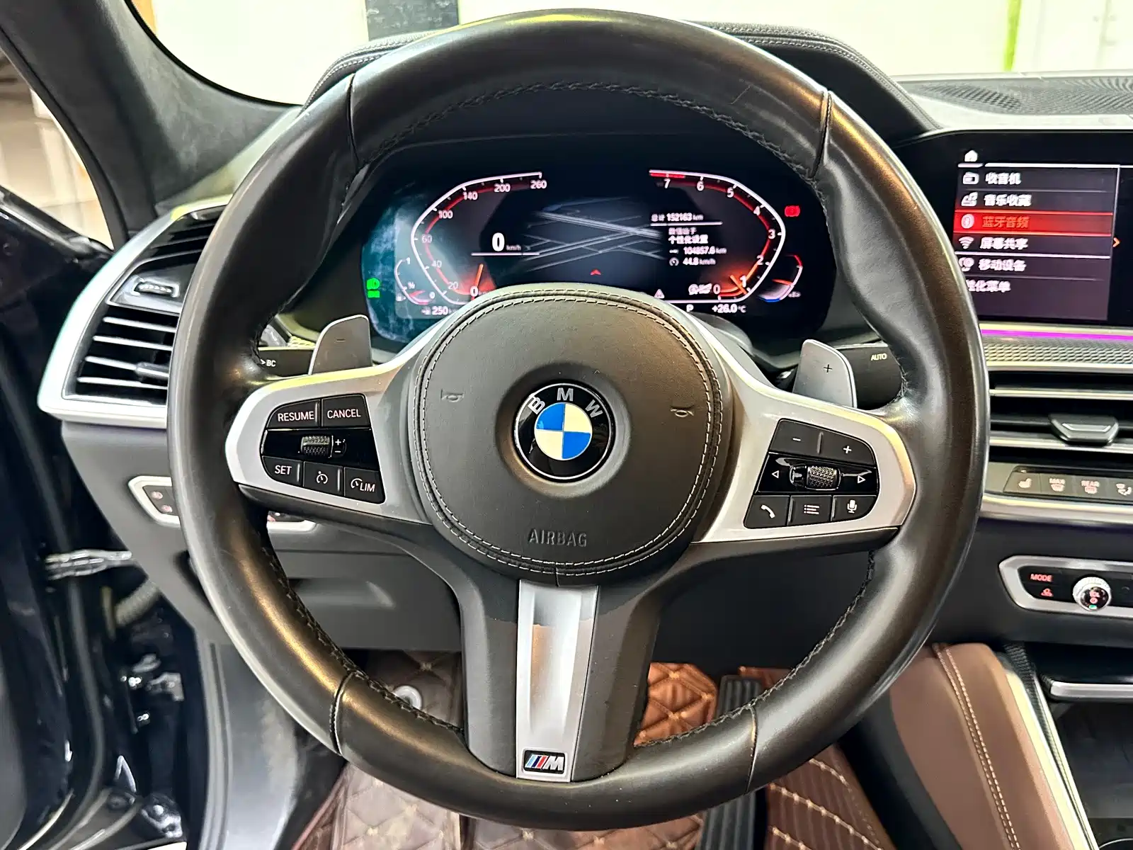 Фото 13 - BMW X6