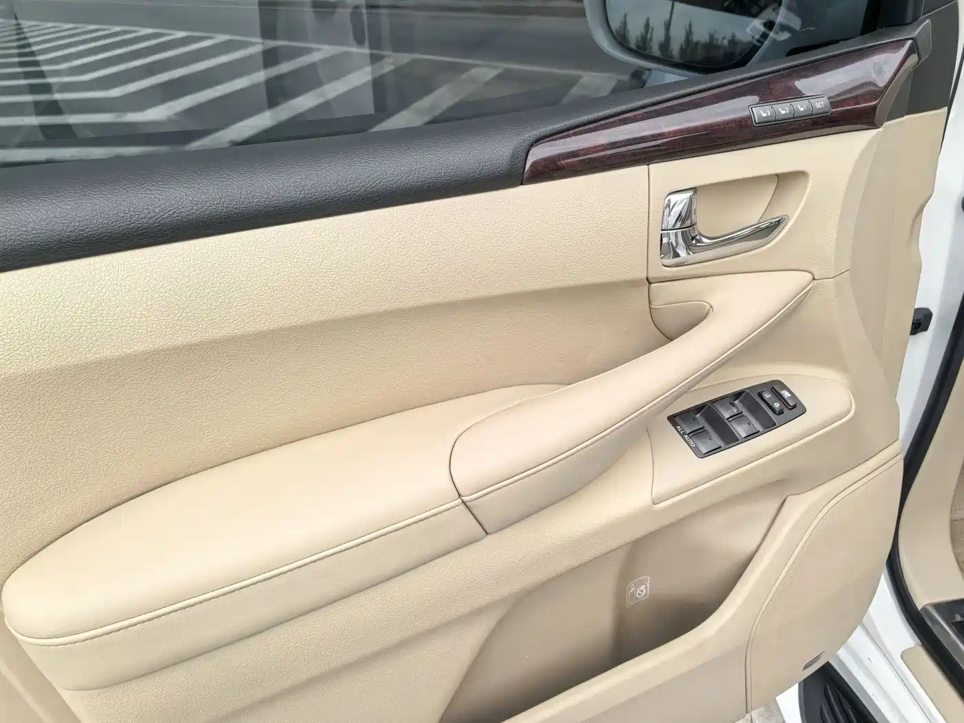 Lexus LX 2009 2009 570
