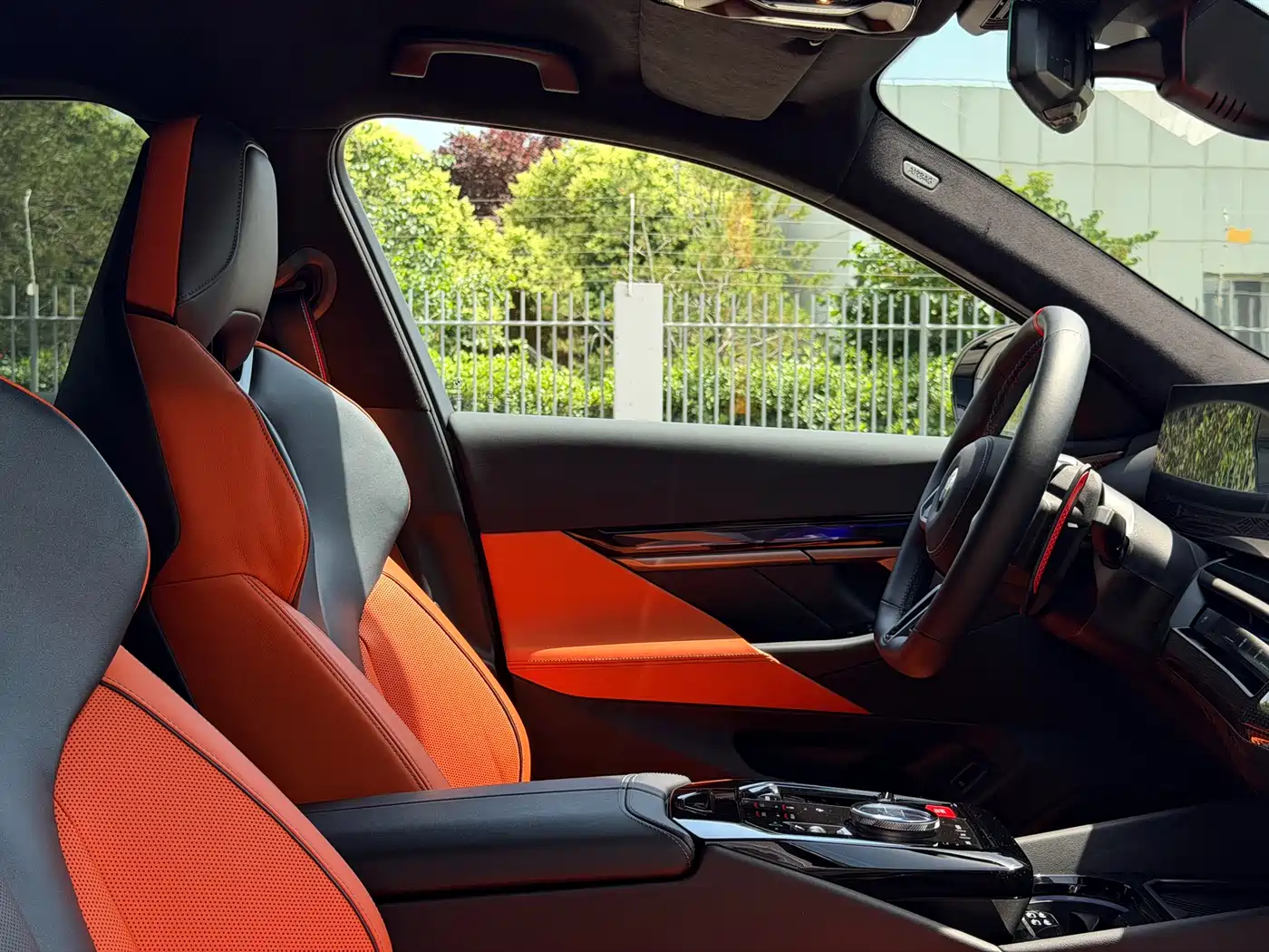 BMW M5 New Energy 2025 M5 фото 21