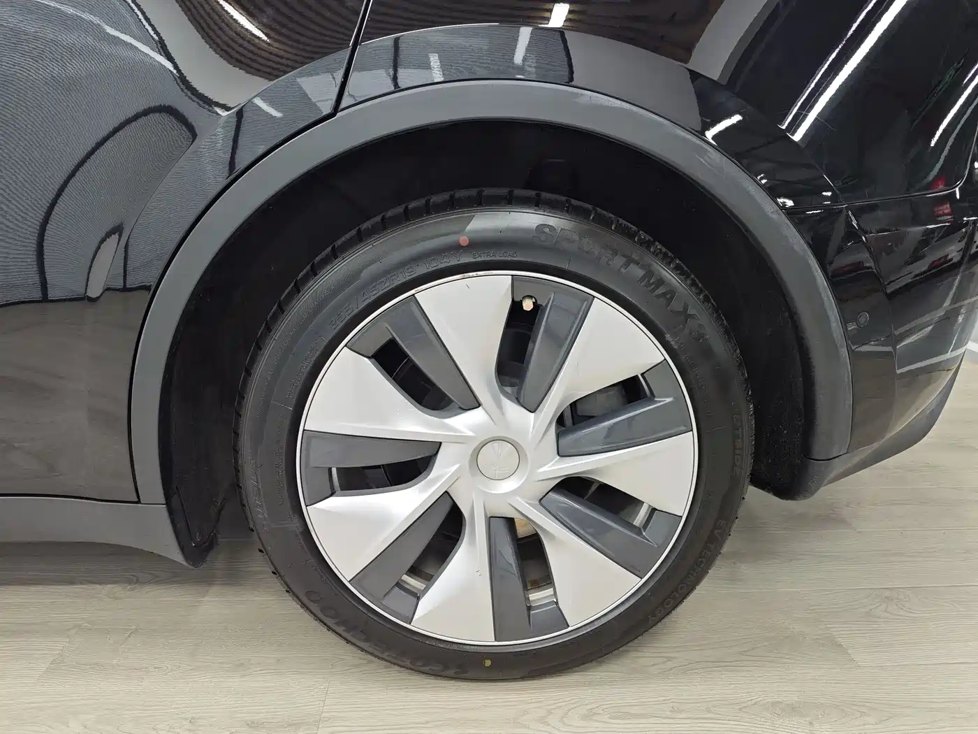 Tesla Model Y 2021 2021 Model Long Range AWD