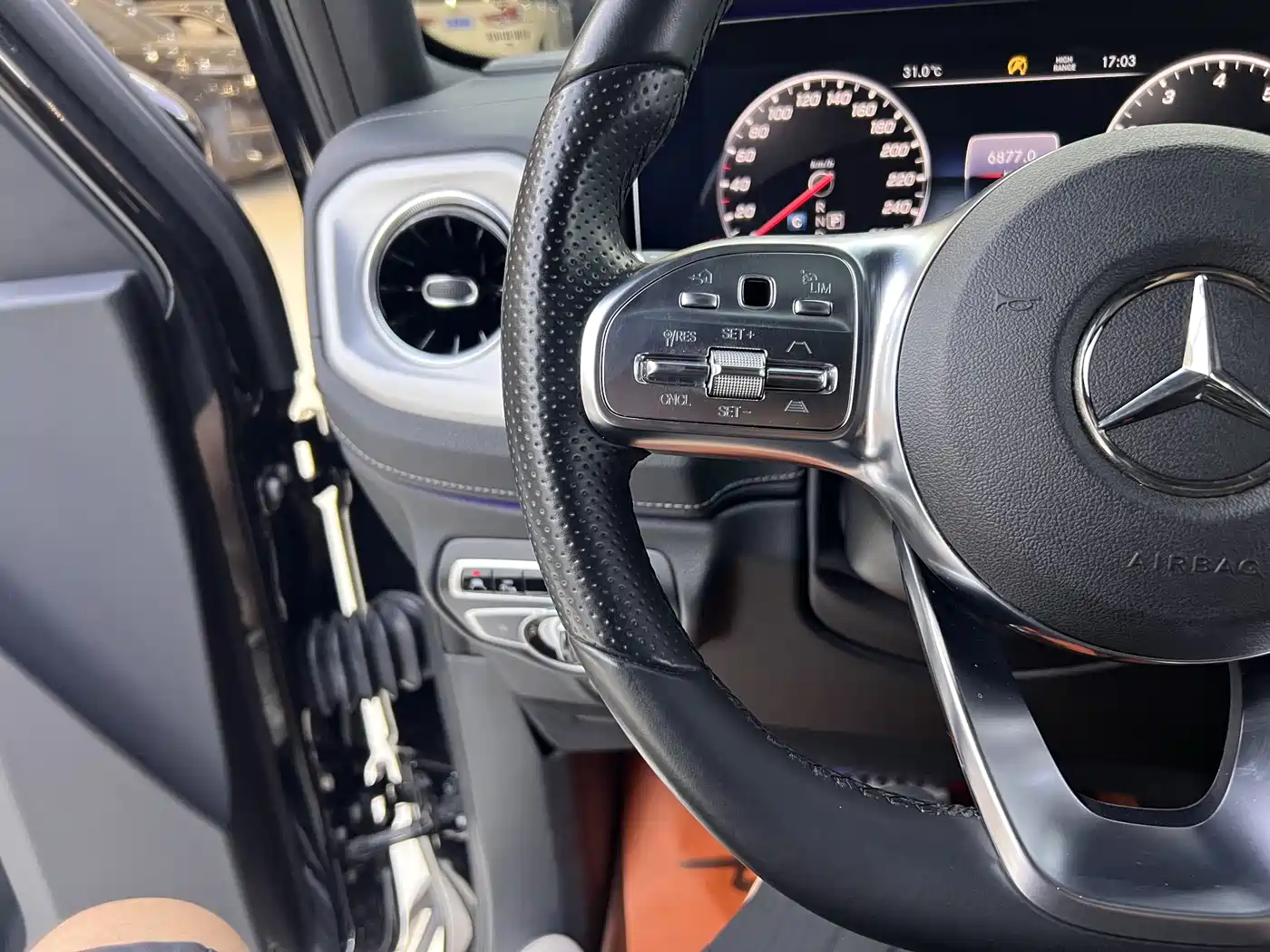 Mercedes-Benz G-Class 2022 G 500 фото 14