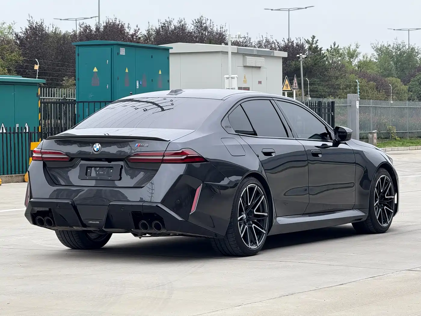 BMW M5 New Energy 2025 M5 фото 6