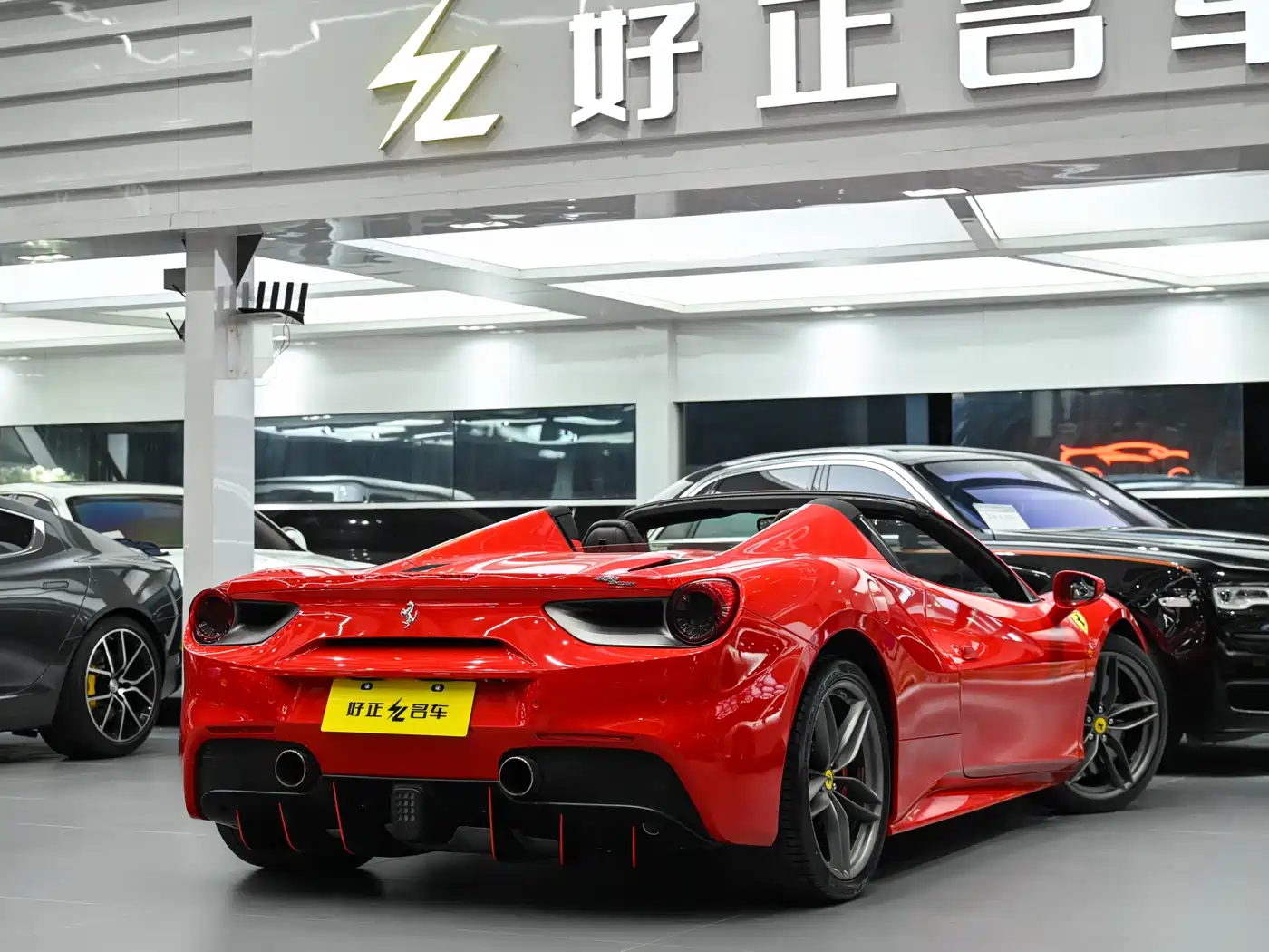 Ferrari 488 2018 2015 488 Spider