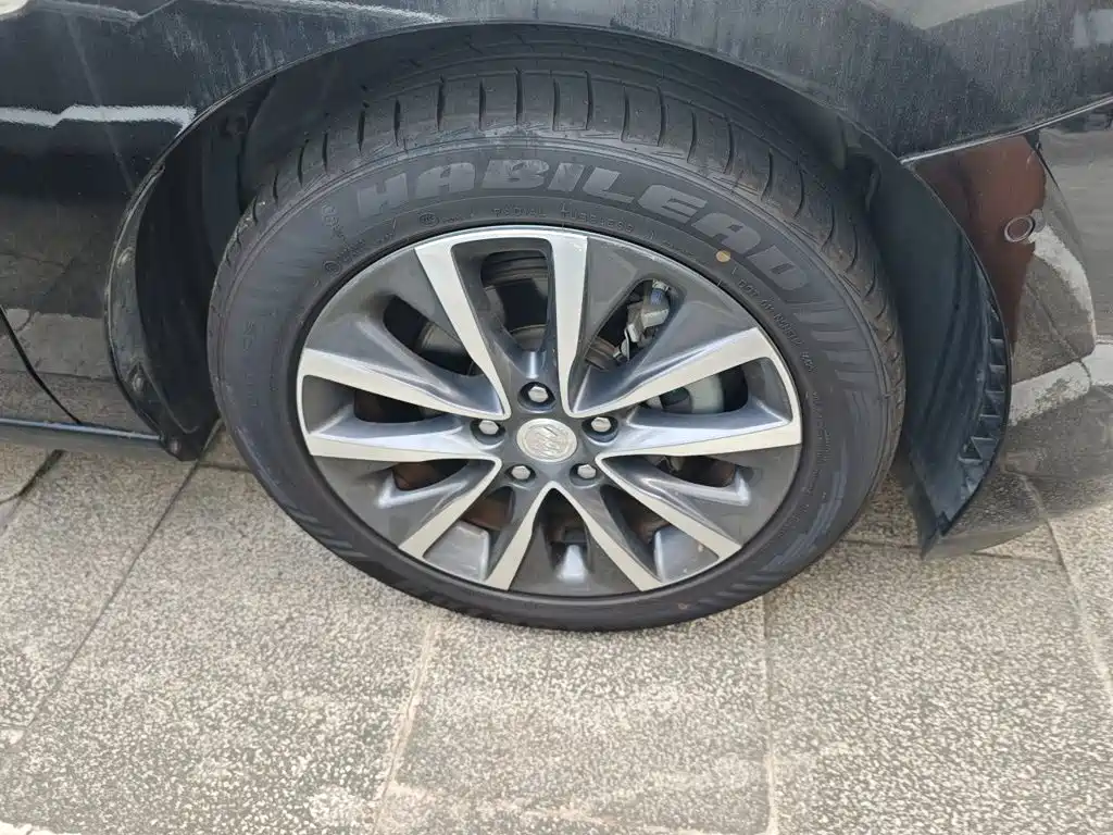 Buick GL6 2018 2018 18T 6-Seater Premium