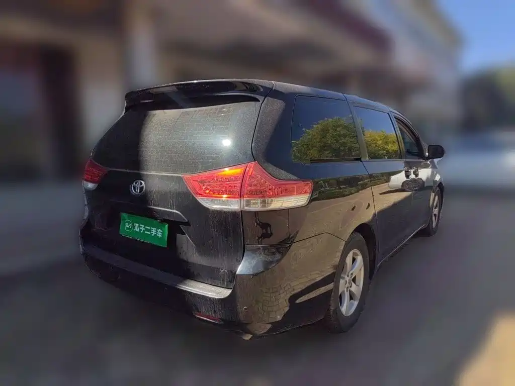 Toyota Sienna 2015 2015 3.5L 2WD L