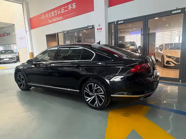 Volkswagen Magotan 2020 330TSI DSG Luxury — фото 5