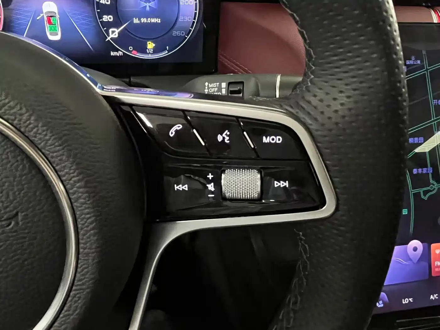 Hongqi H5 2023 2.0T Auto Smart Connect Flag Comfort фото 16