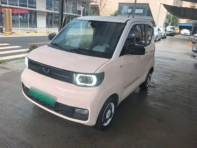 Wuling Hongguang MINI EV Macaron Премиум, литий-железо-фосфатный аккумулятор