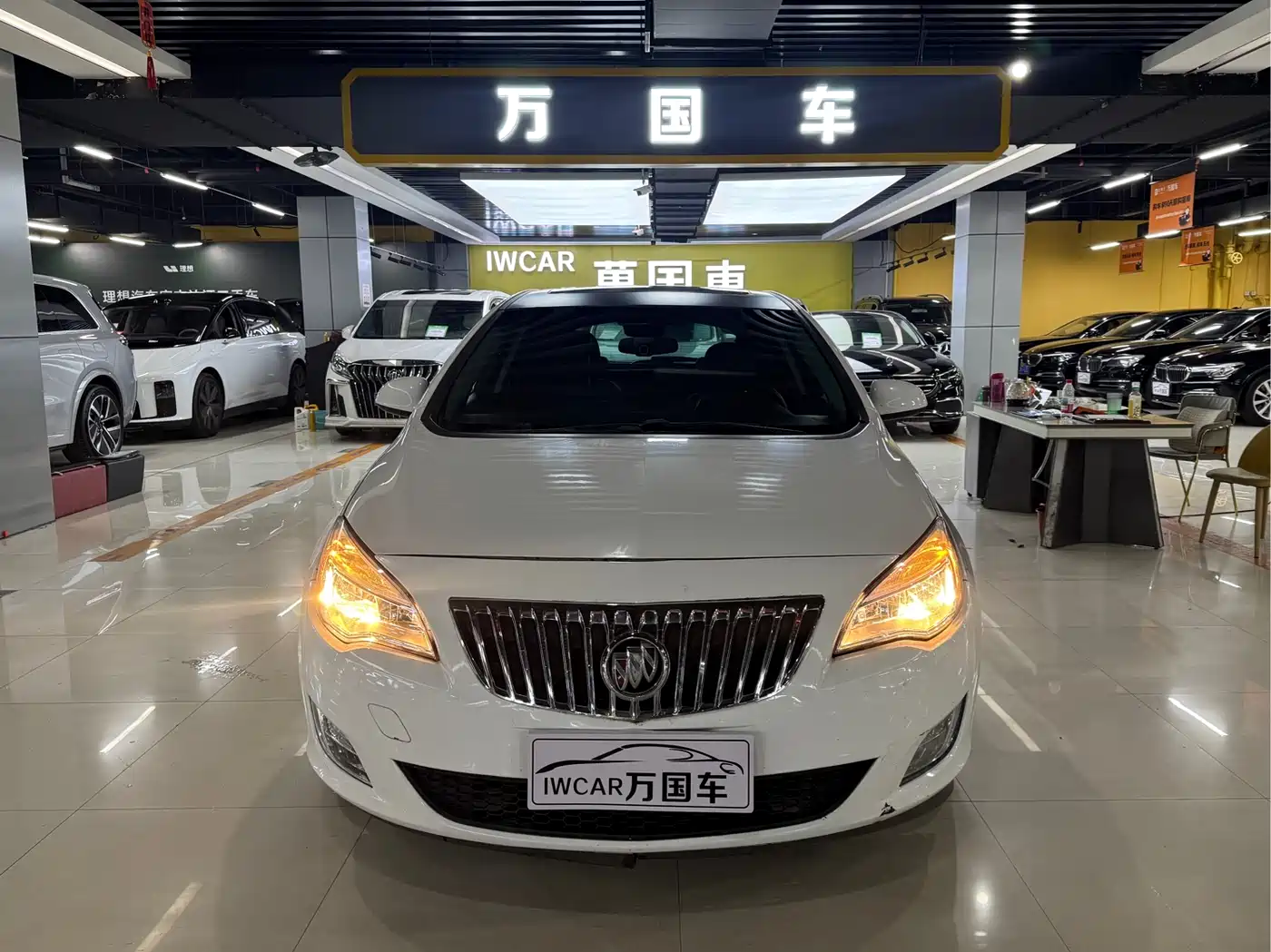 Buick Excelle 2014 XT 1.6L Automatic Fashion фото 2