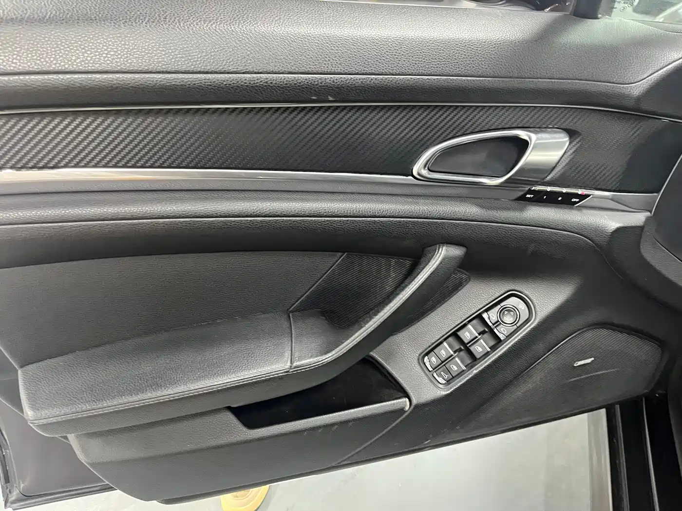 Porsche Panamera 2010 Panamera 3.6L фото 8