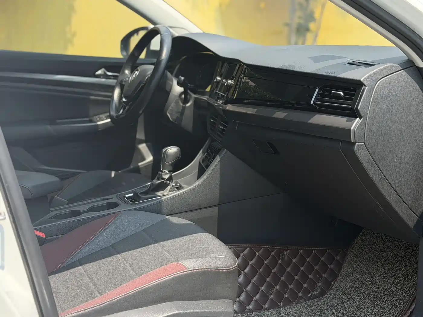 Volkswagen Bora 2020 1.5L Automatic Elite фото 4