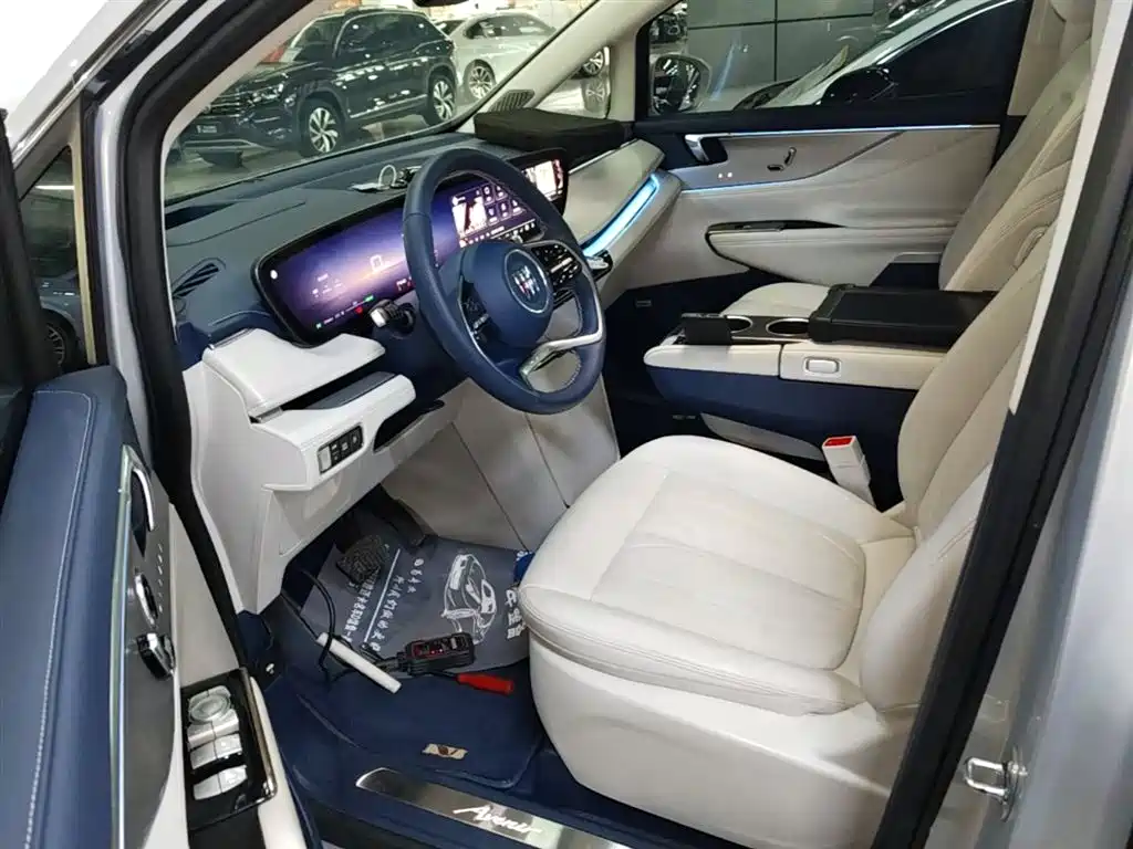 Buick GL8 New Energy 2024 Land Honor Luxury Edition 6-Seater фото 15