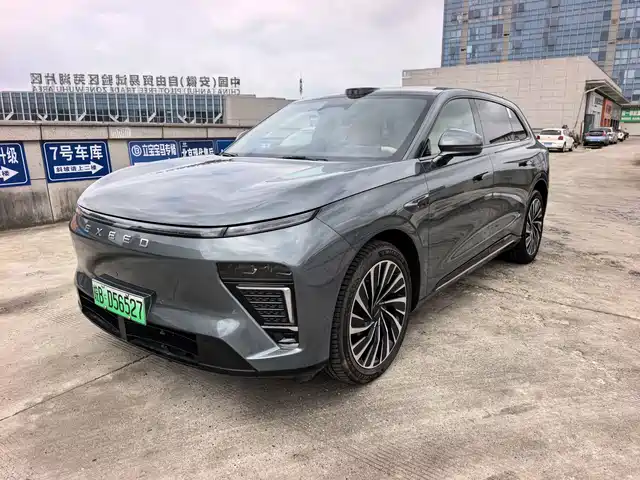 Exeed Exlantix ET 2025 Pure Electric 760 Max 2WD Urban Assist
