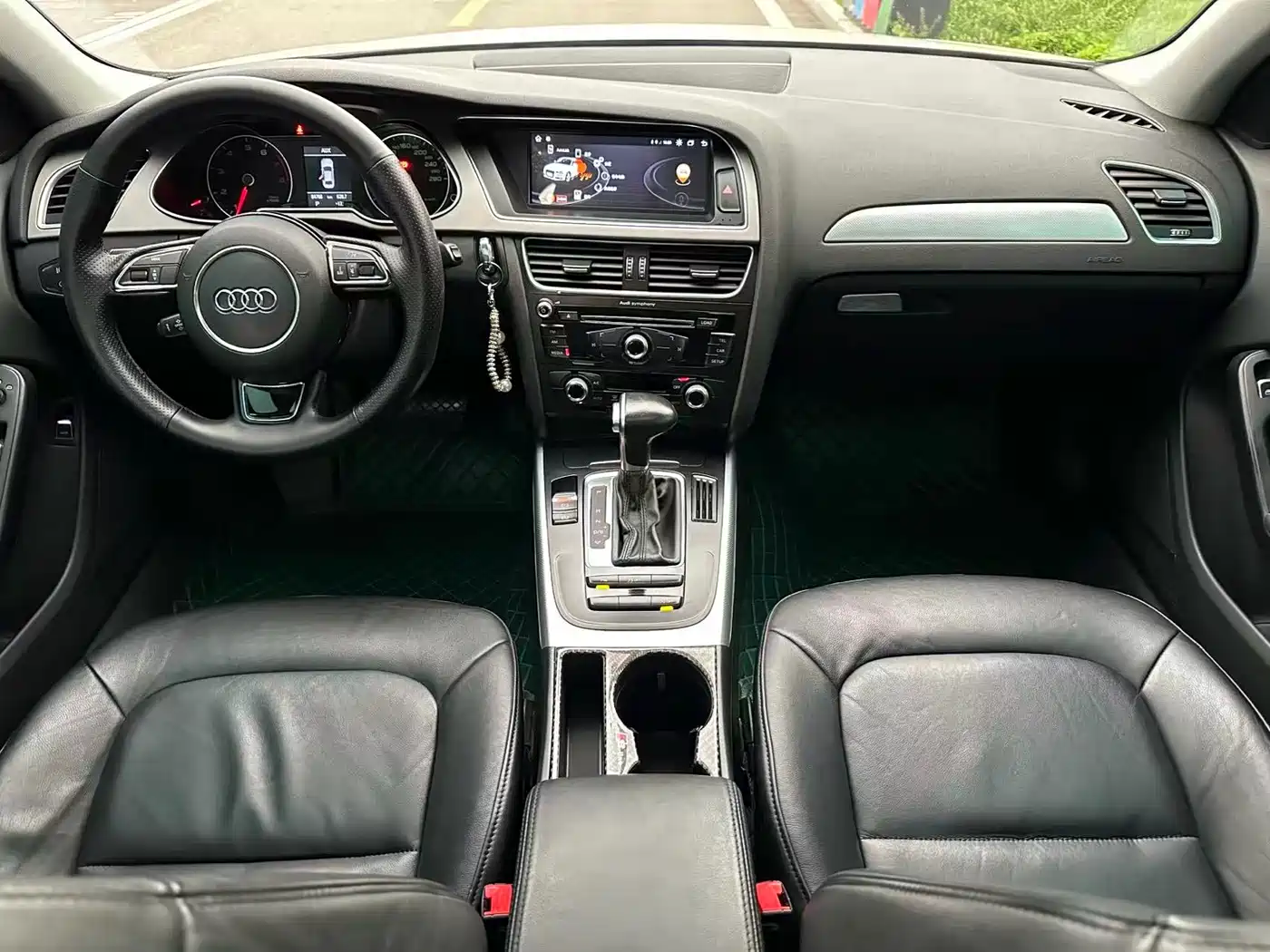 Audi A4L 2015 35 TFSI Auto Standard фото 13