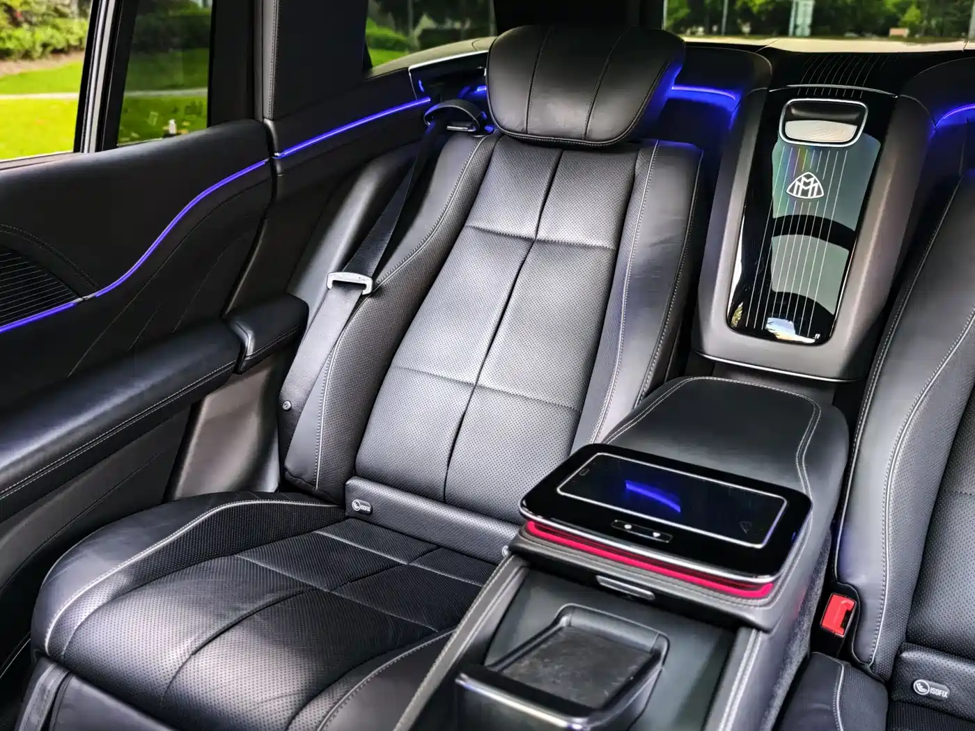 Mercedes-Benz Maybach GLS 2021 GLS 600 4MATIC Etiquette Edition фото 28