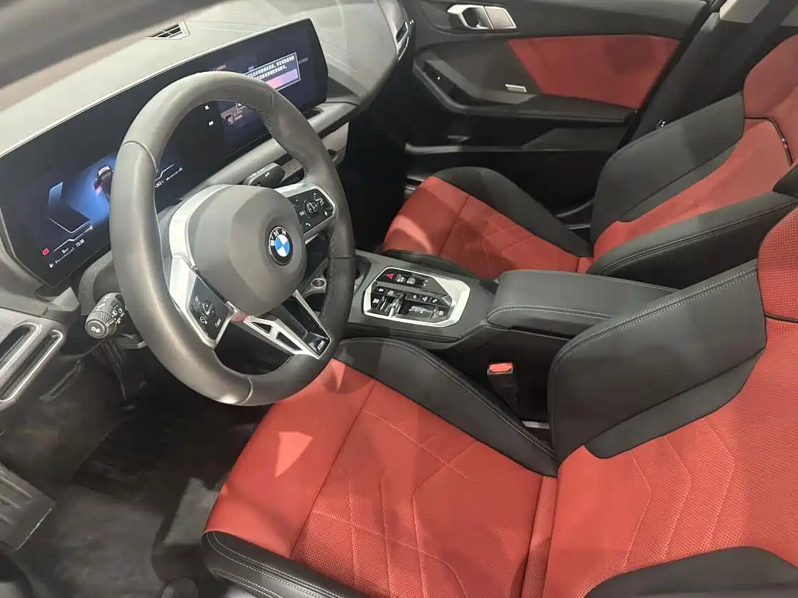Фото 20 - BMW 2 Series