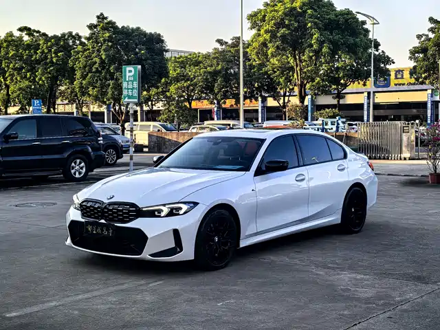 BMW 3 Series 2024