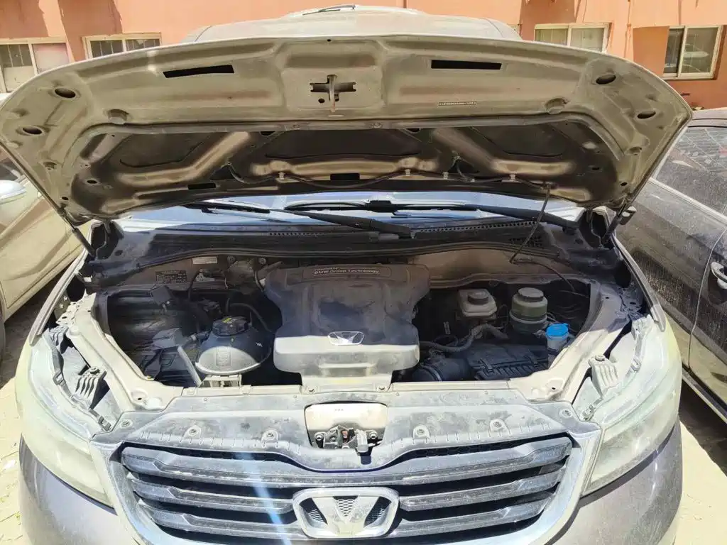 Huasong 7 2016 2015 2.0T Automatic Comfort