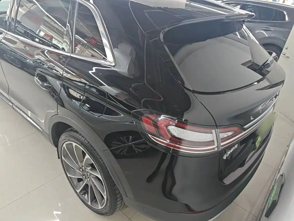 Lincoln Nautilus 2022 2021 2.7T AWD Prestige Edition