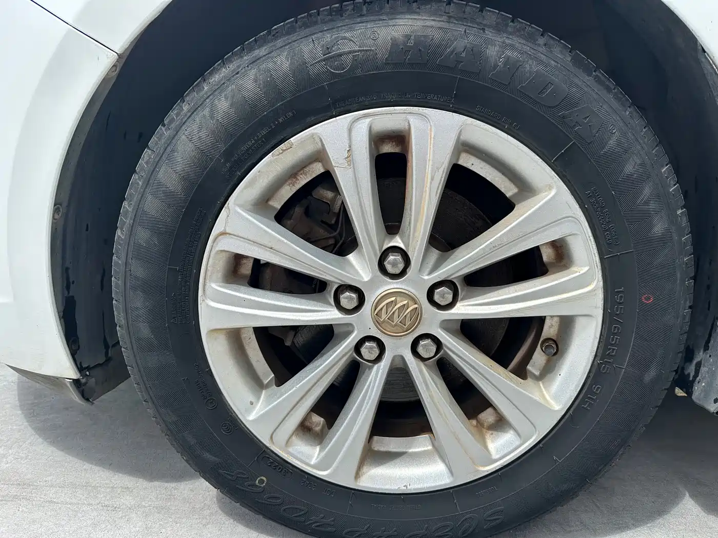 Фото 17 - Buick Excelle