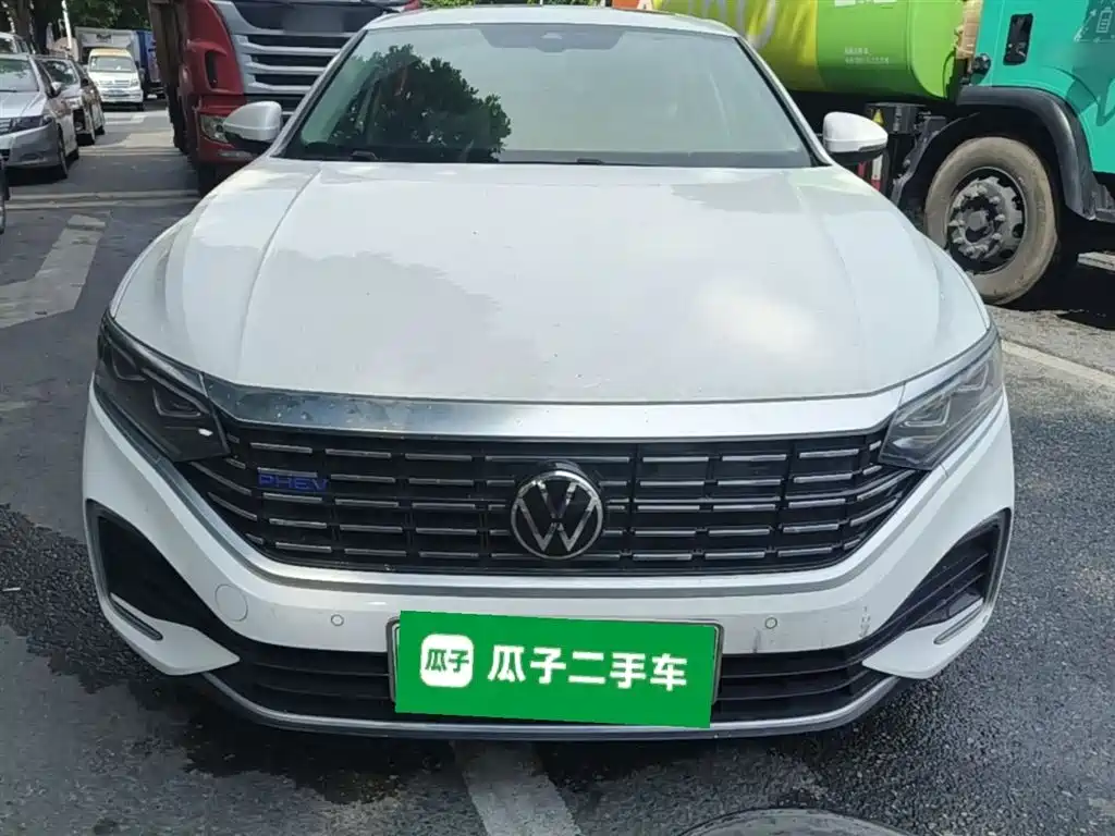 Volkswagen Passat New Energy 2022 430PHEV Hybrid Luxury Edition фото 3